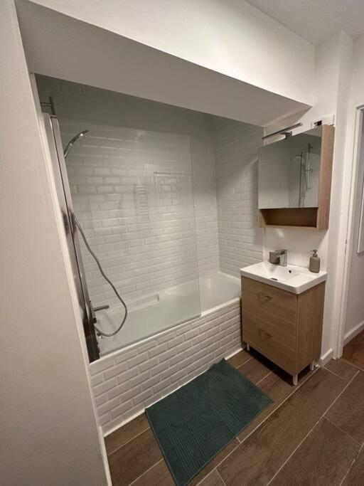 Superbe T2 Au Pied Des Pistes Apartment Гийом Екстериор снимка