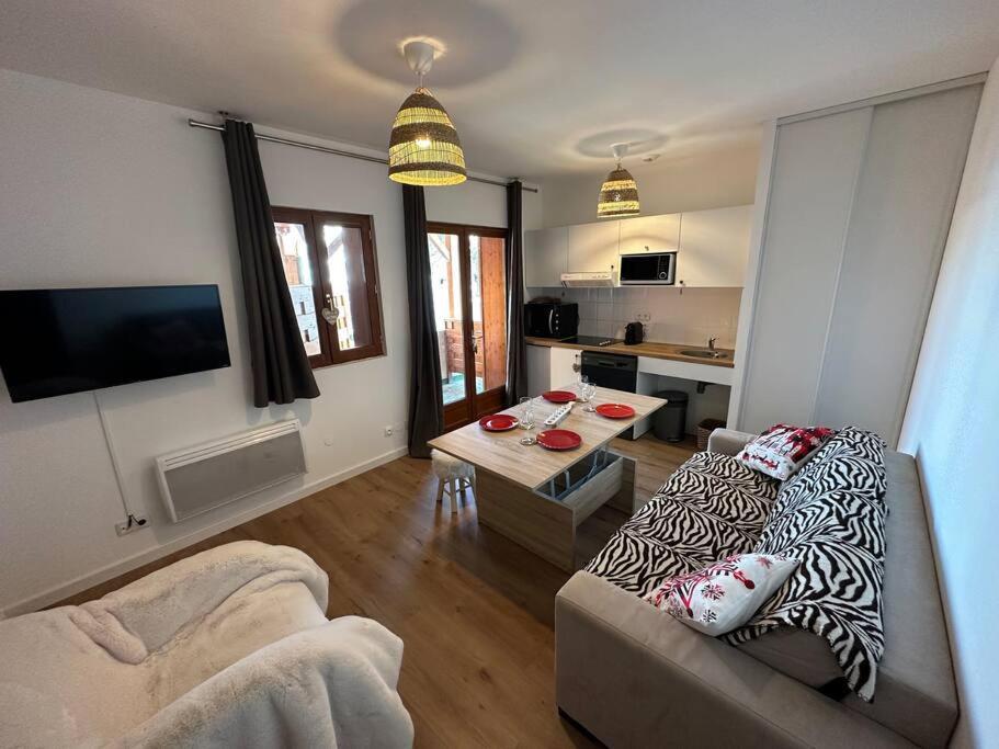Superbe T2 Au Pied Des Pistes Apartment Гийом Екстериор снимка