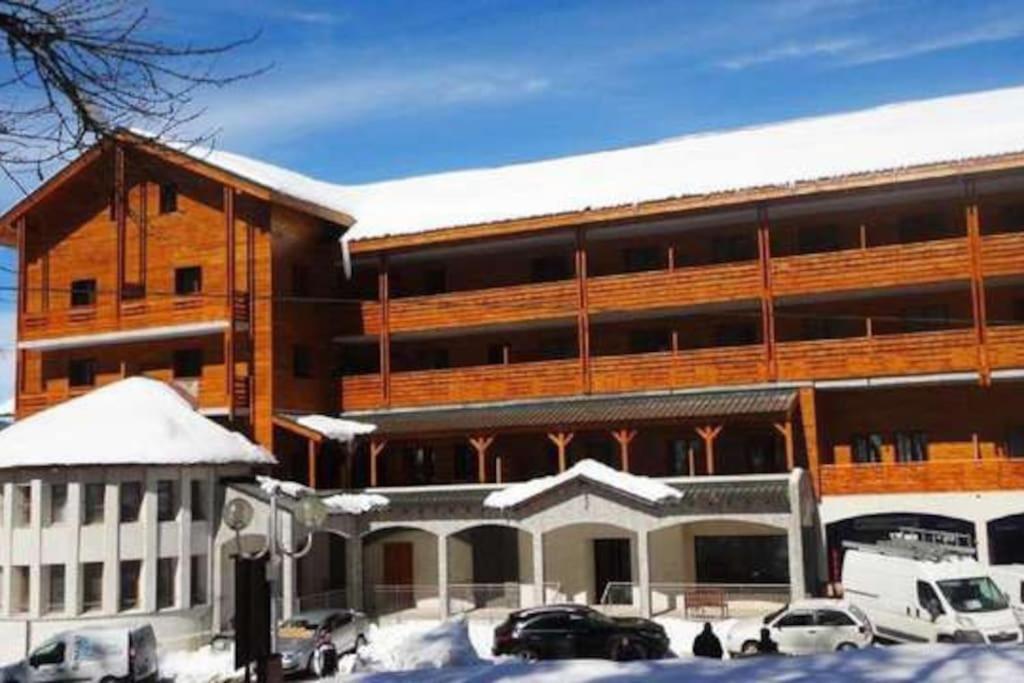 Superbe T2 Au Pied Des Pistes Apartment Гийом Екстериор снимка